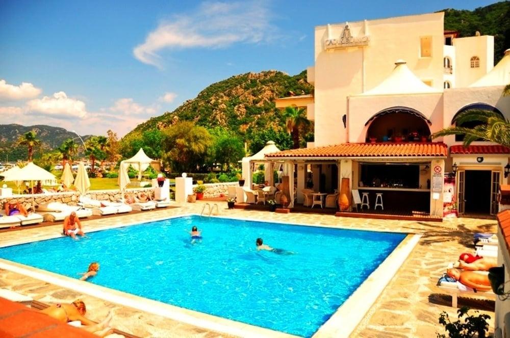 Casa & Blanca Hotel (Adults Only) İçmeler Exterior foto